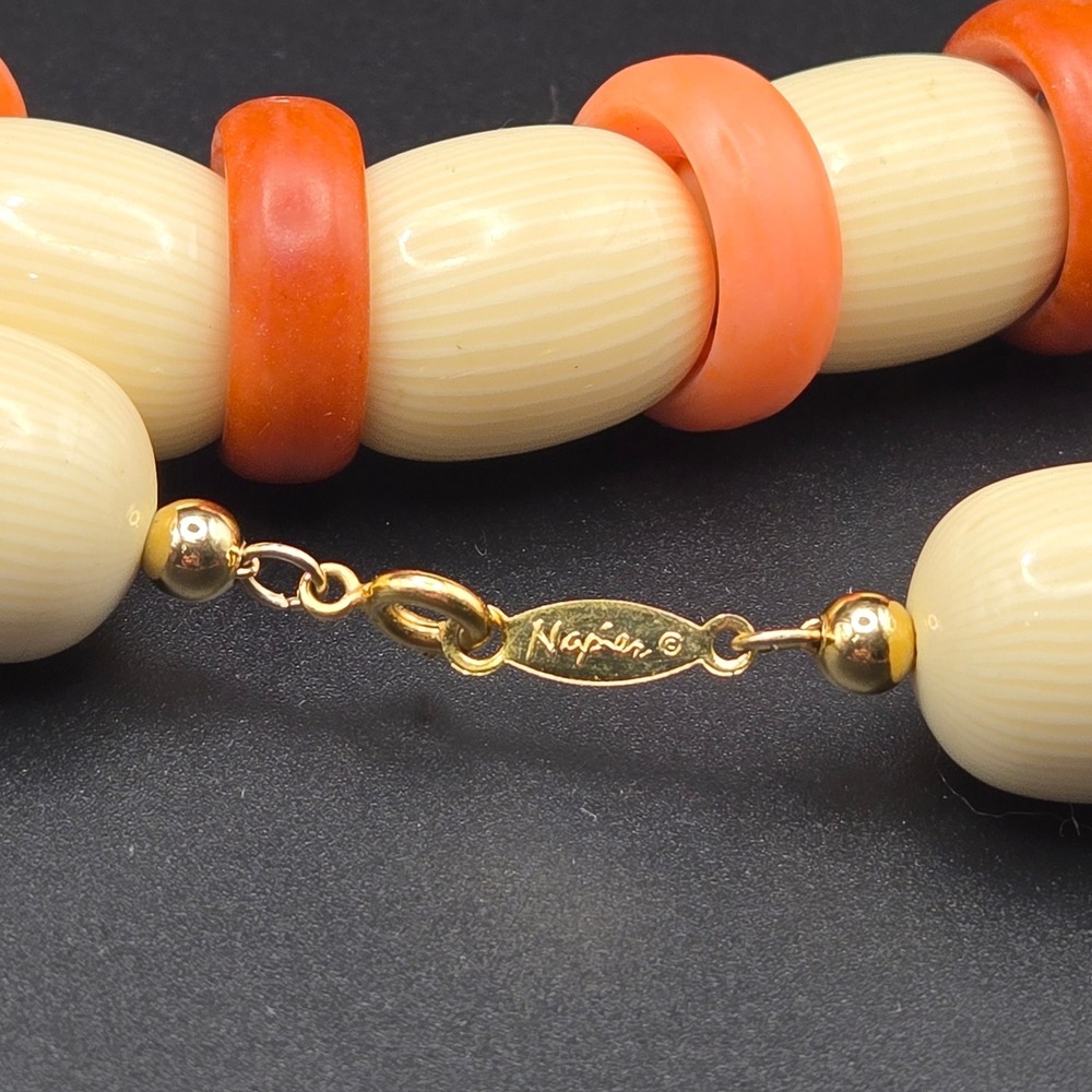Vintage Napier Chunky Lucite Bead Chain-Threaded Necklace Cream Coral Salmon 16" - Picture 4 of 5